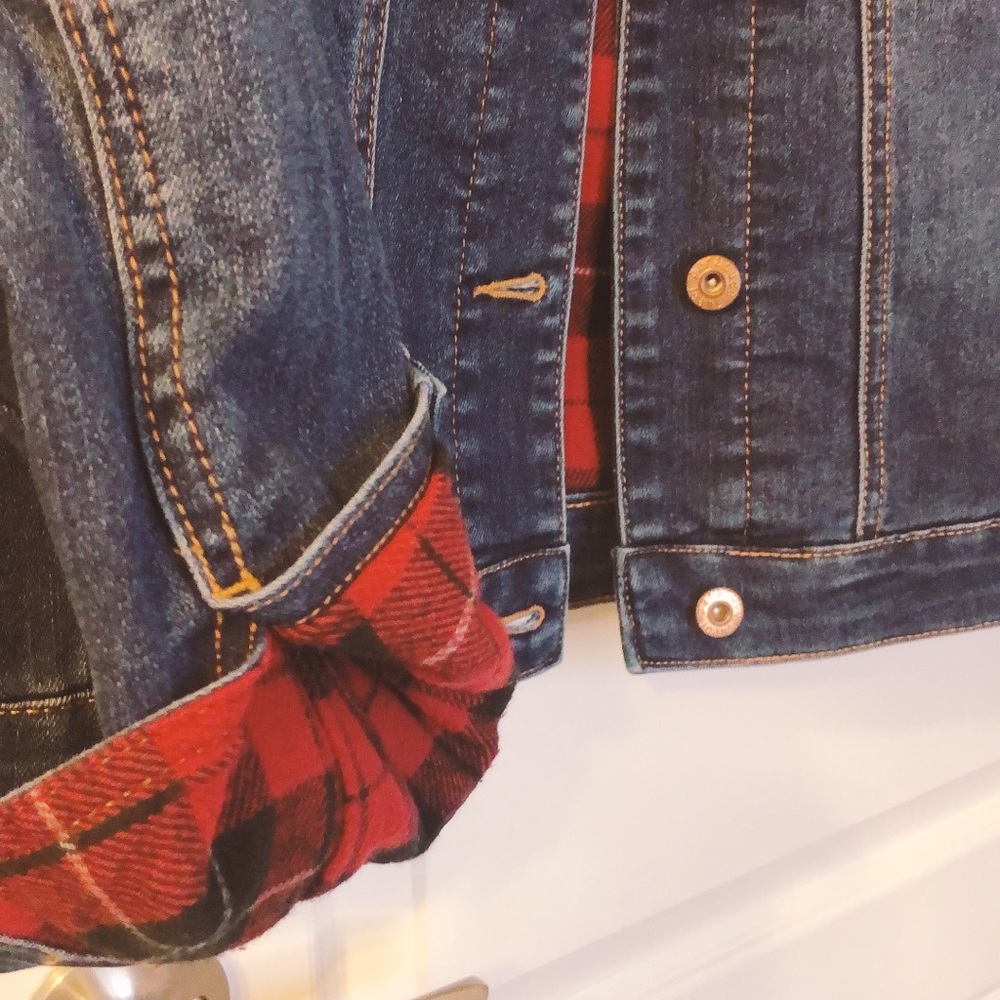 Women’s Jean Jacket